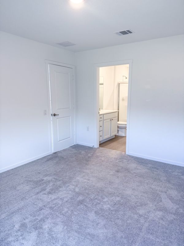 Building Photo - 5915 Remember Wy