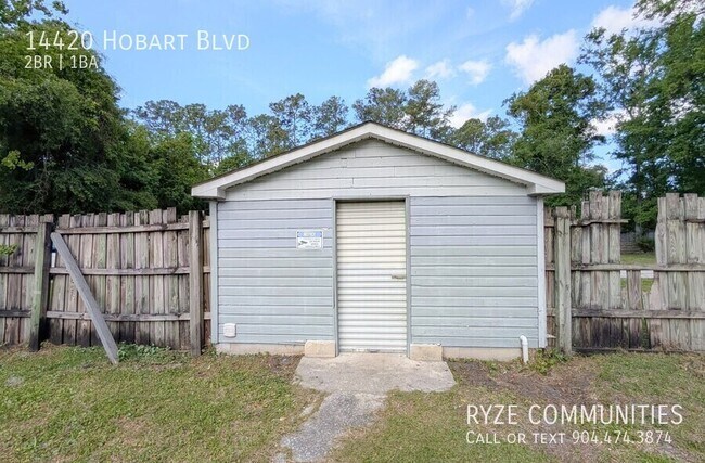 Building Photo - 14420 Hobart Blvd