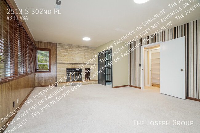 Building Photo - 2513 S 302nd Pl