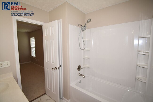 Building Photo - 2817 Painted Pony Dr