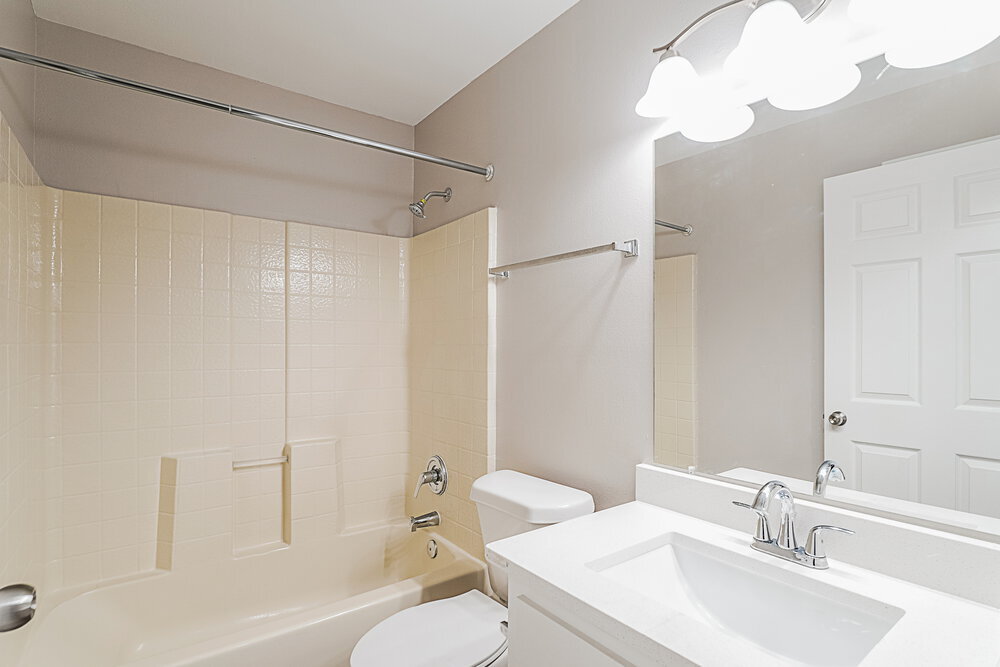 Building Photo - 459 Flamingo Ct