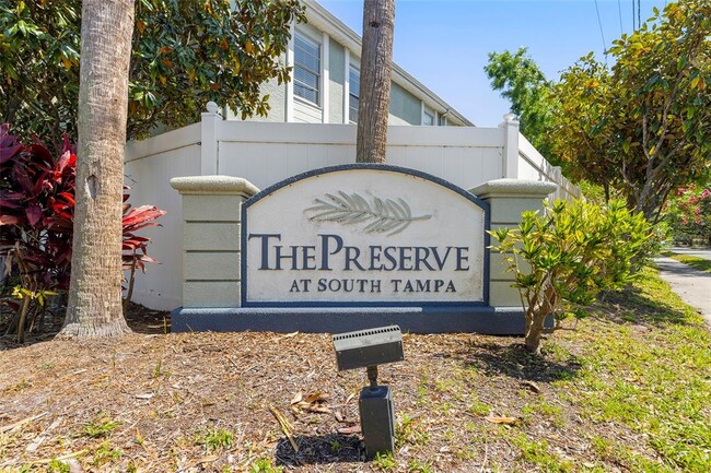 Building Photo - 5440 S MacDill Ave
