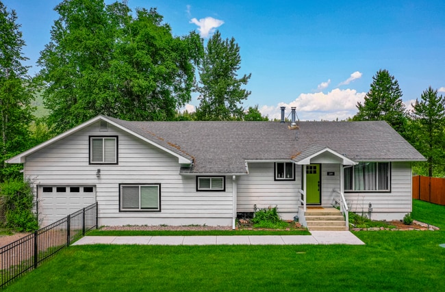 Building Photo - 209 Alpha Rd