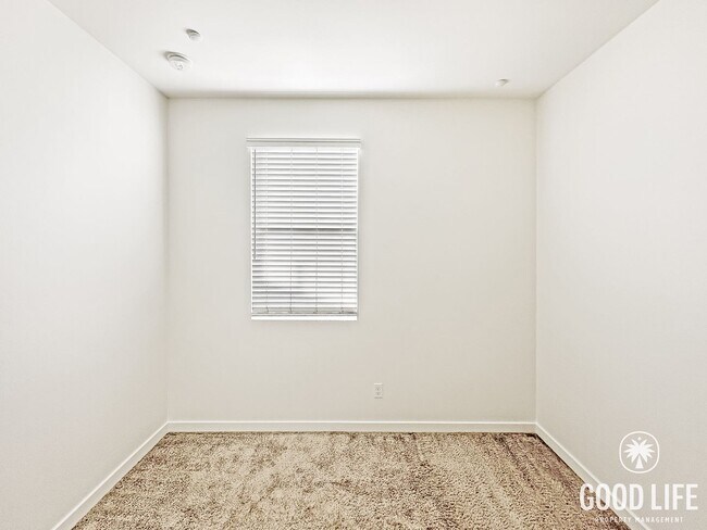 Building Photo - Beautiful 3BR Home in Stanton | Private Yard + 3 Car Attached Garage