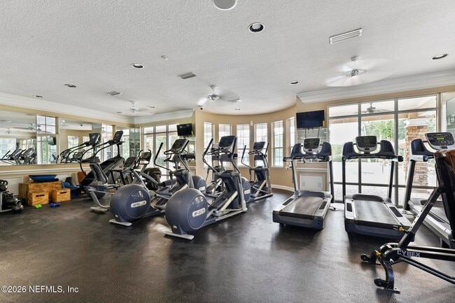 Building Photo - 6209 Eclipse Cir