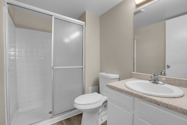 Building Photo - $1,700.00 - 3 Bedrooms, 2 Bathrooms, Condo...