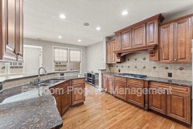 Building Photo - 42524 Rowderbury Sq