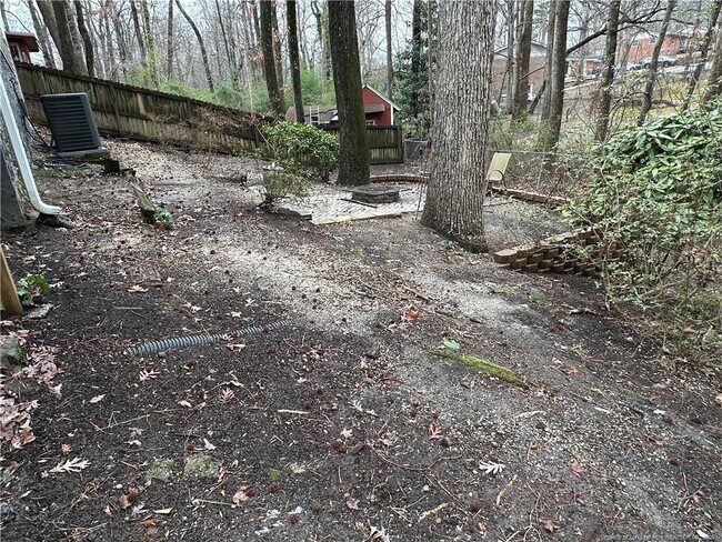 Building Photo - 304 Rangoon Ct