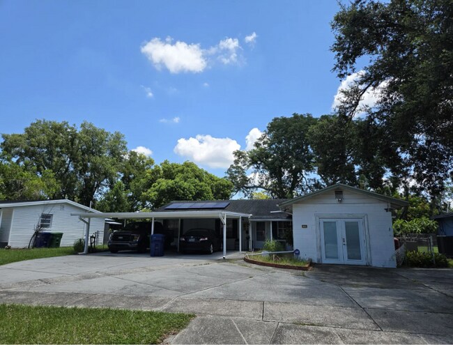 Primary Photo - 11113 N 19th St