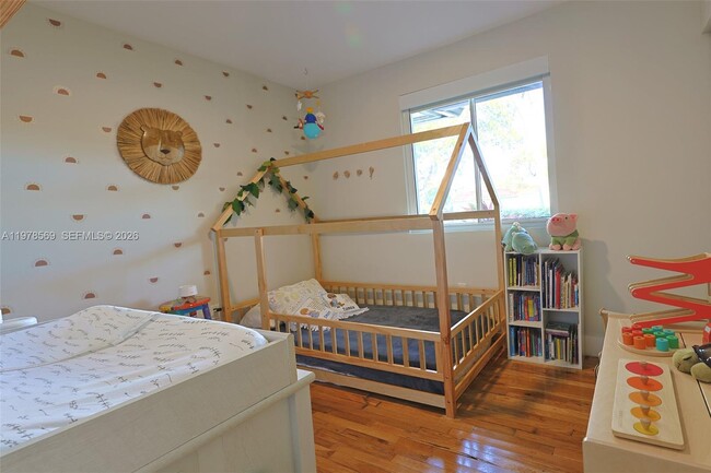 Building Photo - 10804 NW 2nd Ave