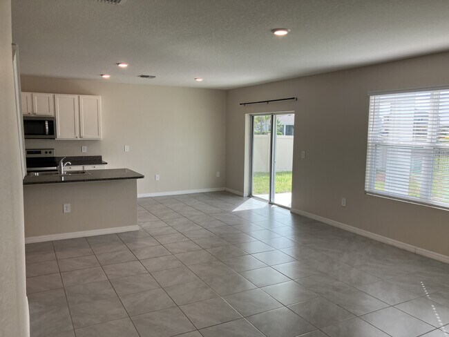 Building Photo - 17448 Harvest Moon Way