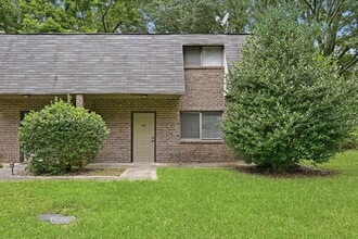 Building Photo - 8665 N Anna Way