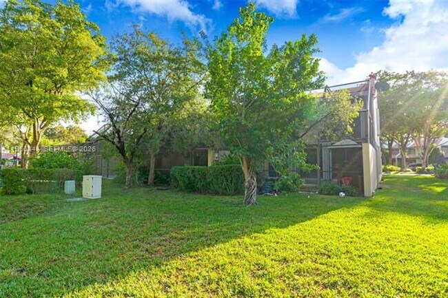 Building Photo - 3430 Torremolinos Ave