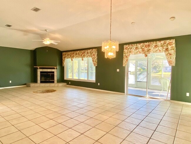Building Photo - 524 Peninsula Ct