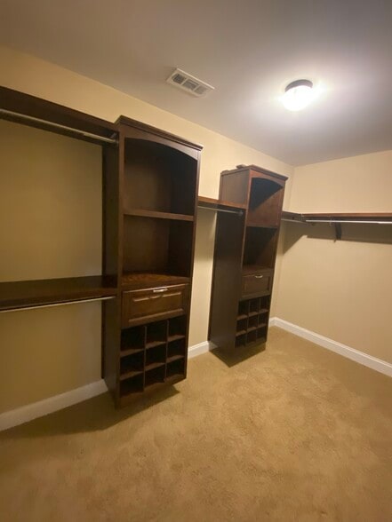 Building Photo - 319 Haywood Dr