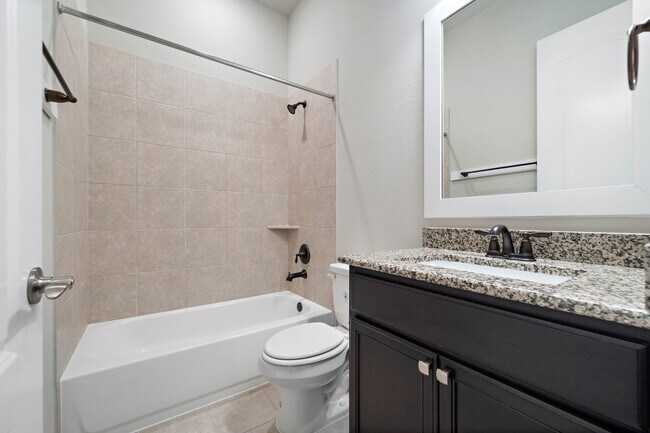 Building Photo - 4218 Davis Oak Dr