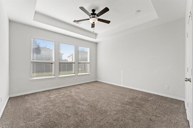 Building Photo - 31423 Elkcreek Bend Dr