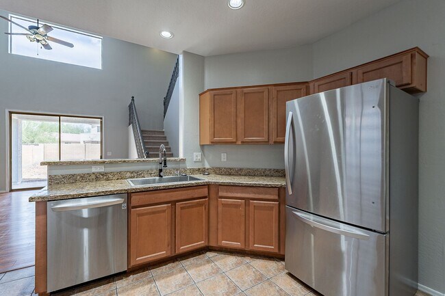 Building Photo - Stunning Two Story in Laveen!