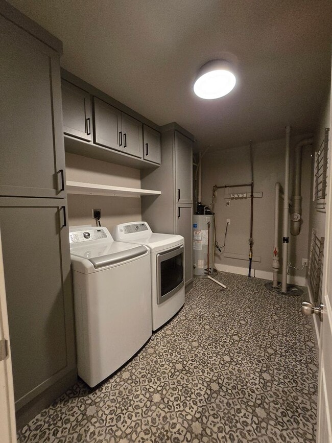 Building Photo - 4 bed 2 bath home in Josephine Crossing