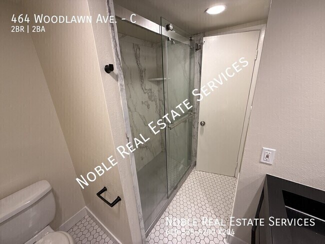 Building Photo - 464 Woodlawn Ave