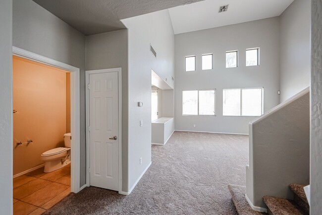 Building Photo - Welcome to this spacious 4 bedroom, 2.5 ba...