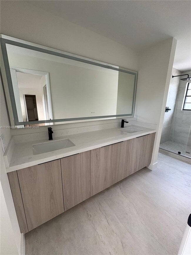 Building Photo - 9881 NW 52nd Terrace