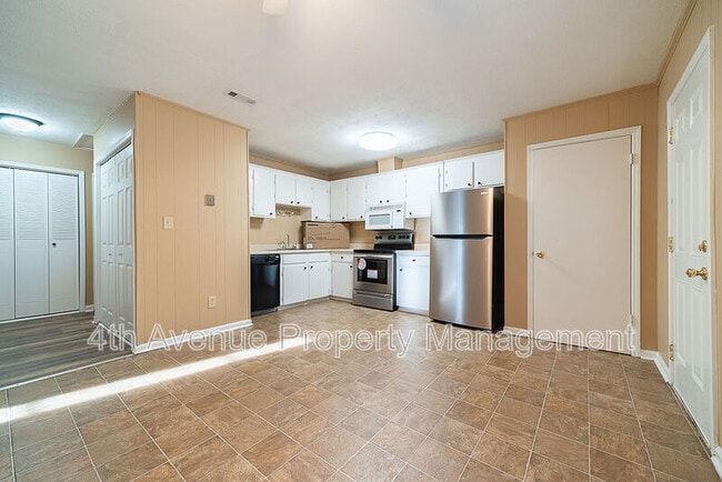 Building Photo - 4437 Township Dr