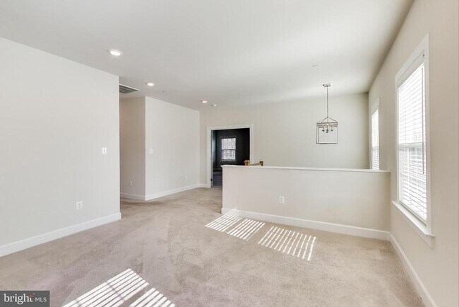 Building Photo - 21905 Woodcock Wy