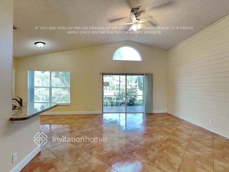 Building Photo - 114 Hammocks Ct