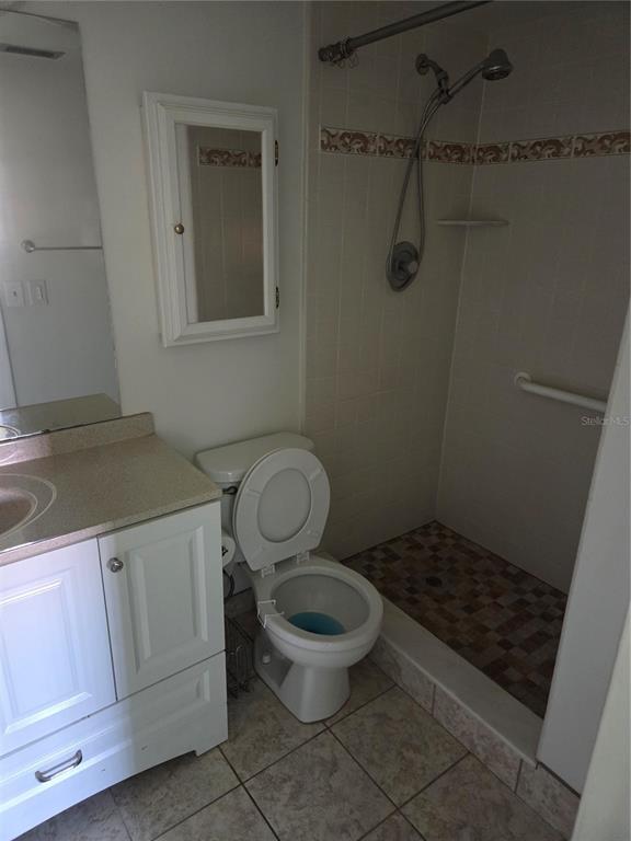 Building Photo - 4726 Avon Ct