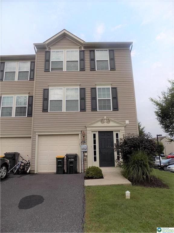 Building Photo - 1145 Sparrow Way