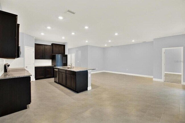 Building Photo - 147 Bright Ibis Ave