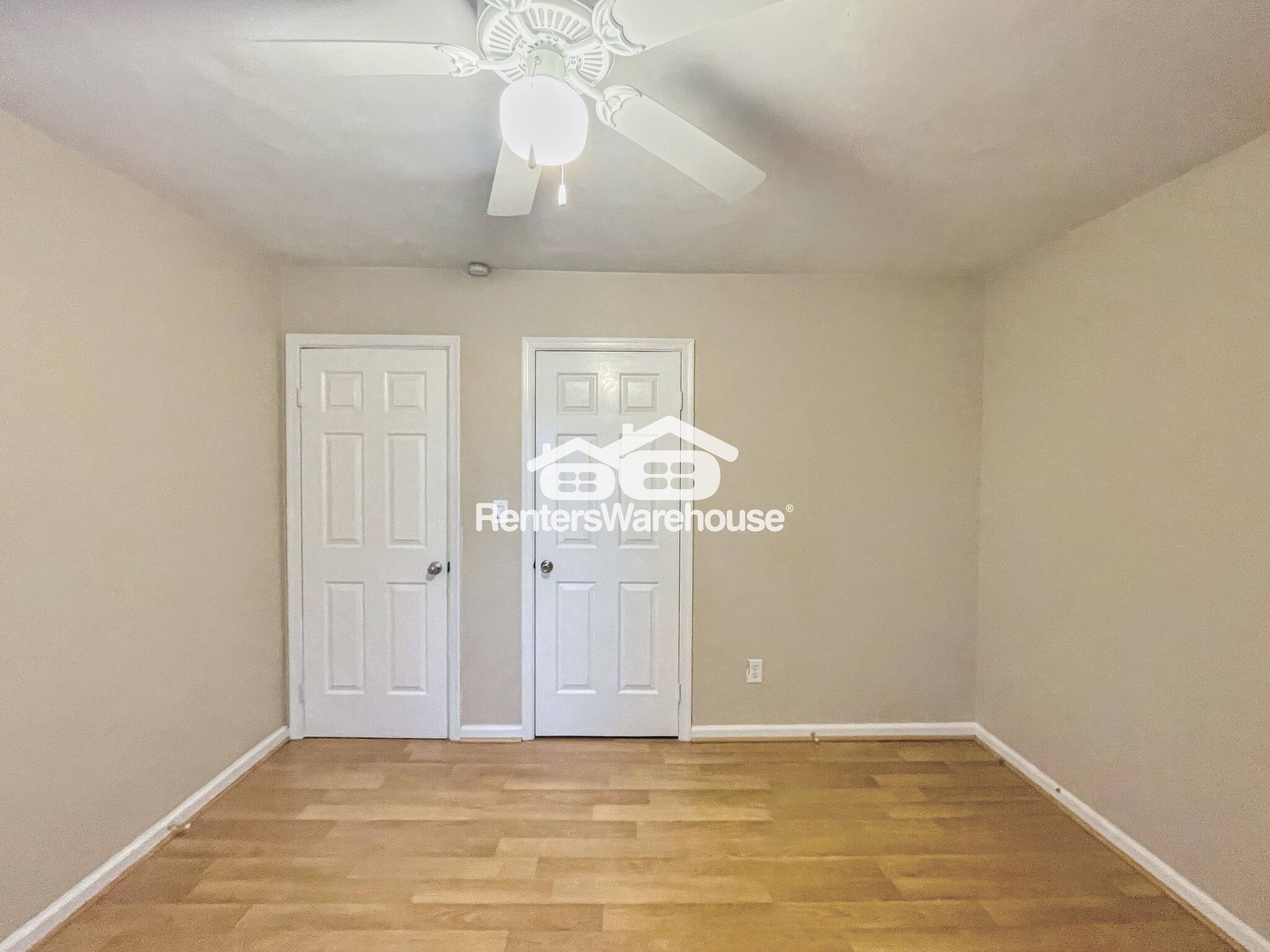 Building Photo - 924 Sedley Rd