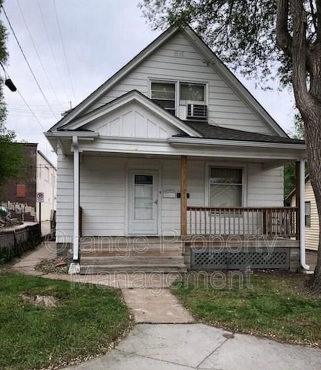 Primary Photo - 1103 S 22nd St