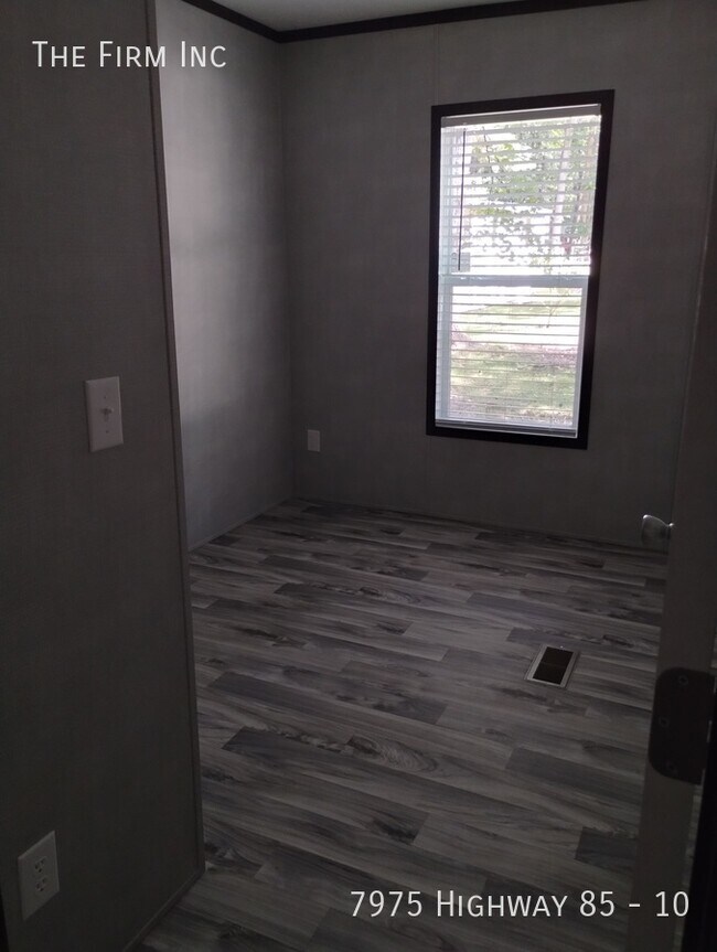 Building Photo - Beautiful new homes