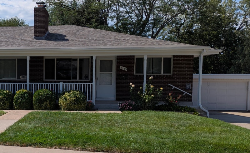 Primary Photo - 2143 19th Ave