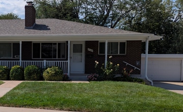 Building Photo - 2143 19th Ave