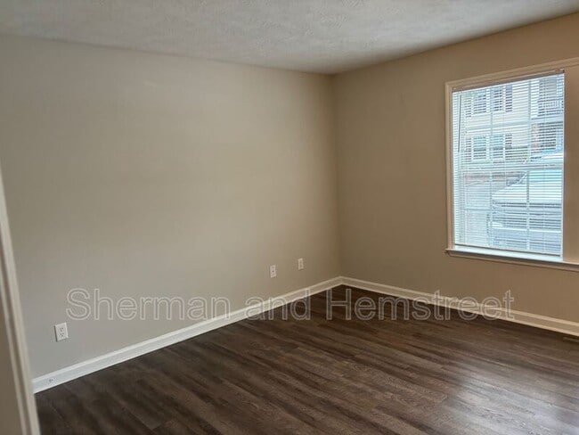 Building Photo - 3701 London Ct SW