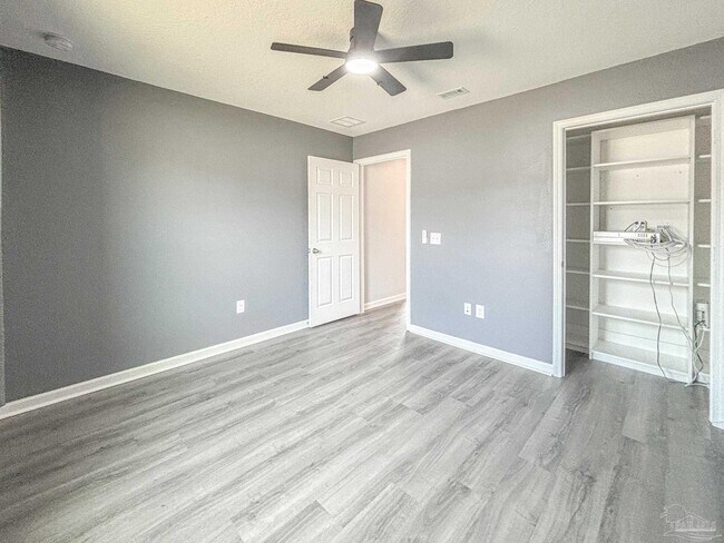 Building Photo - 8771 Schooner Ln