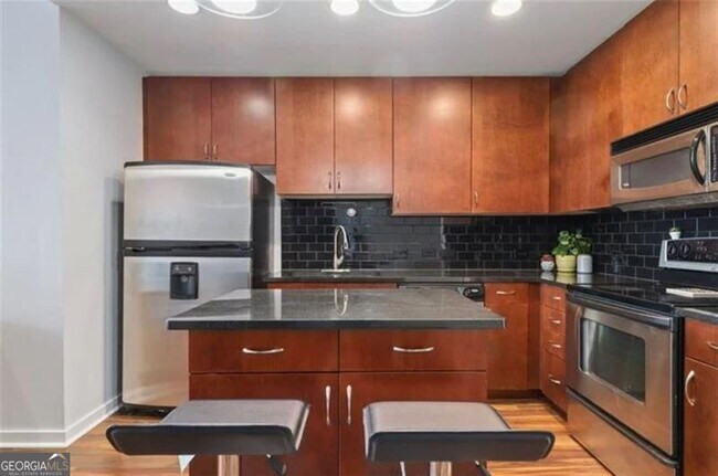 Building Photo - 860 Peachtree St NE