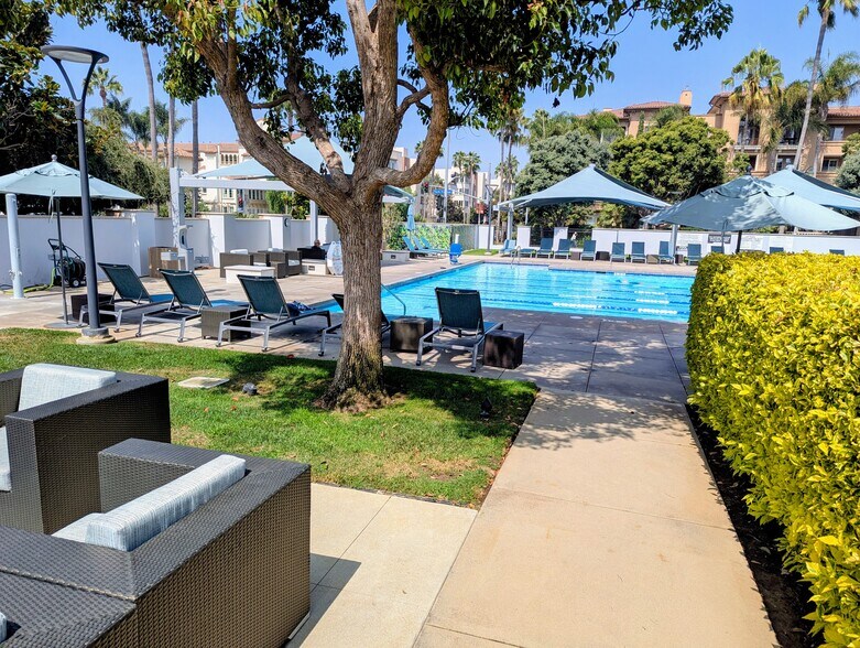 Primary Photo - 7100 Playa Vista Dr