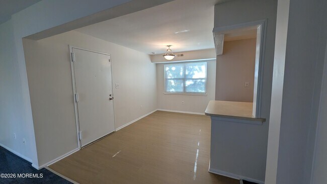 Building Photo - 230 Sawmill Rd