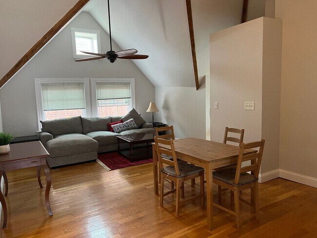 Primary Photo - FG Rooms and Short Term Rentals