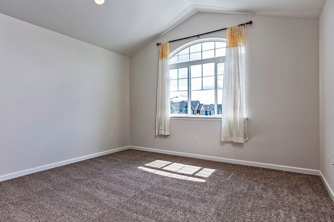 Building Photo - 14398 99th Way Southeast