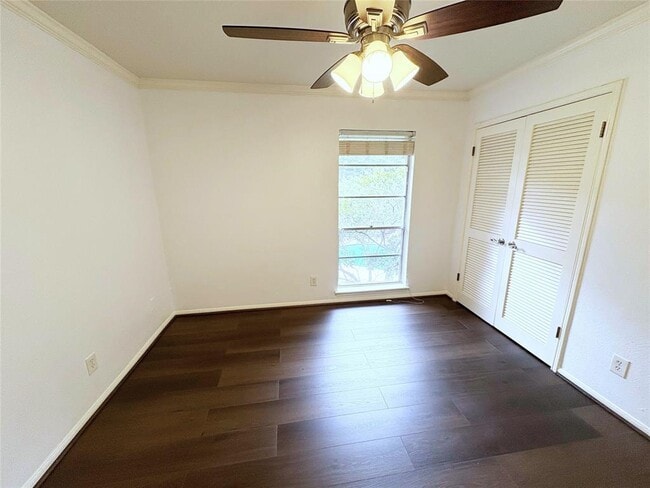 Building Photo - 6483 Bayou Glen Rd