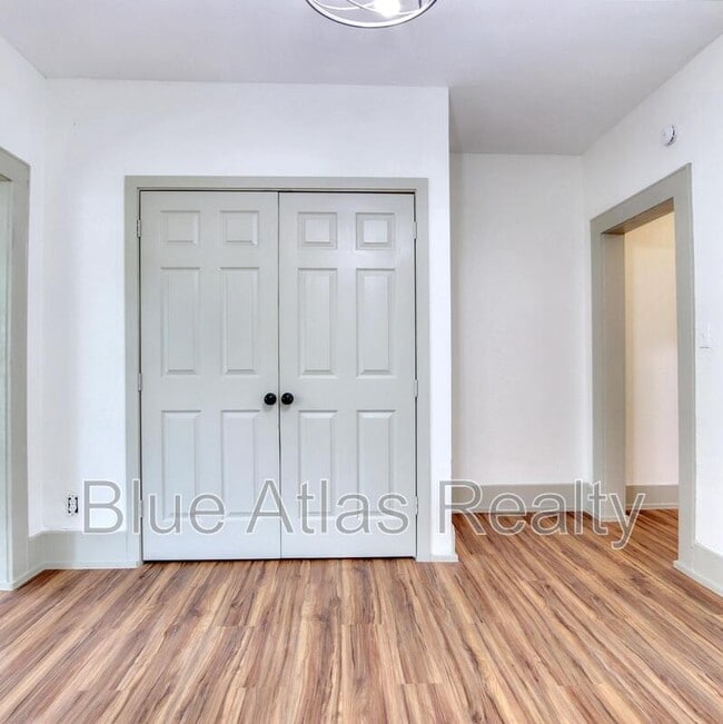Building Photo - 2934 Purington Ave