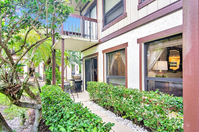 Building Photo - 13334 Polo Club Rd