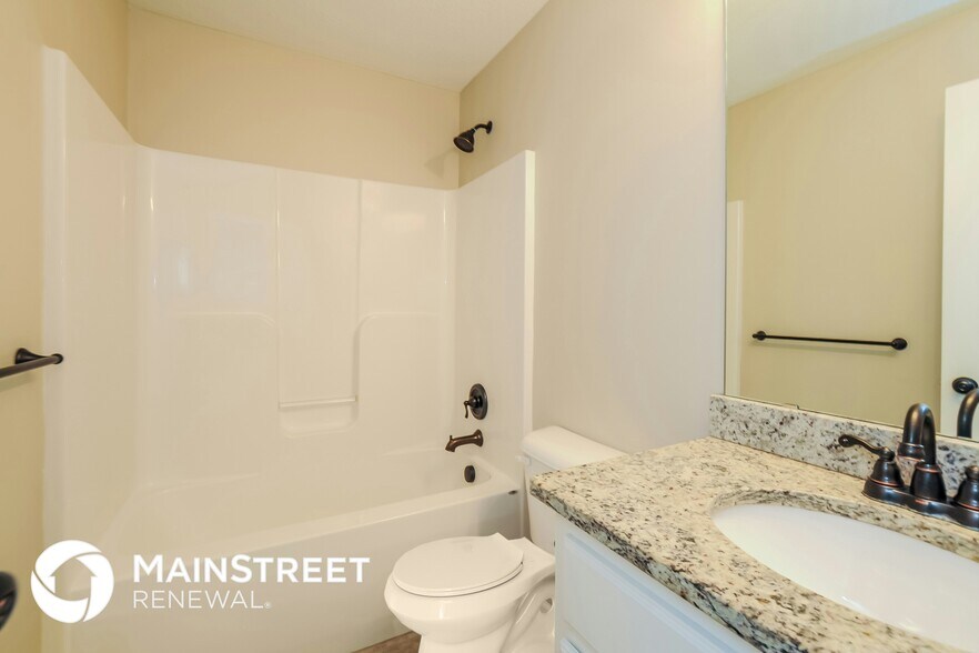 Building Photo - 622 Autumn Dr