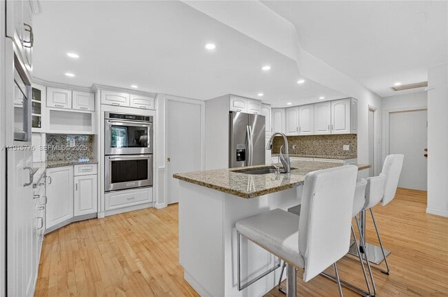 Building Photo - 7521 SW 165th Terrace