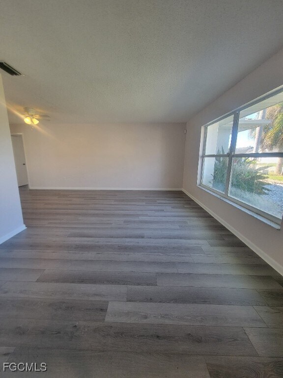 Building Photo - 2505 6th St W